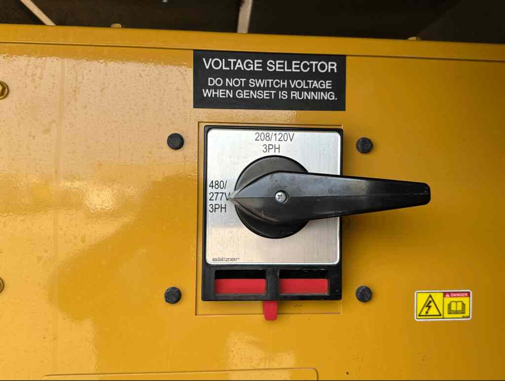 Caterpillar XQ230 Trailer Mounted Diesel Generator